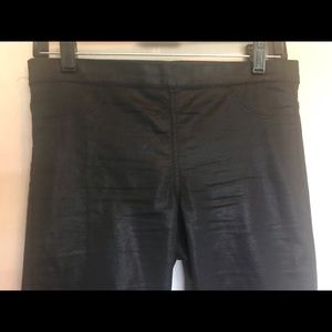 H&M Shiny leggings pull on size 6
